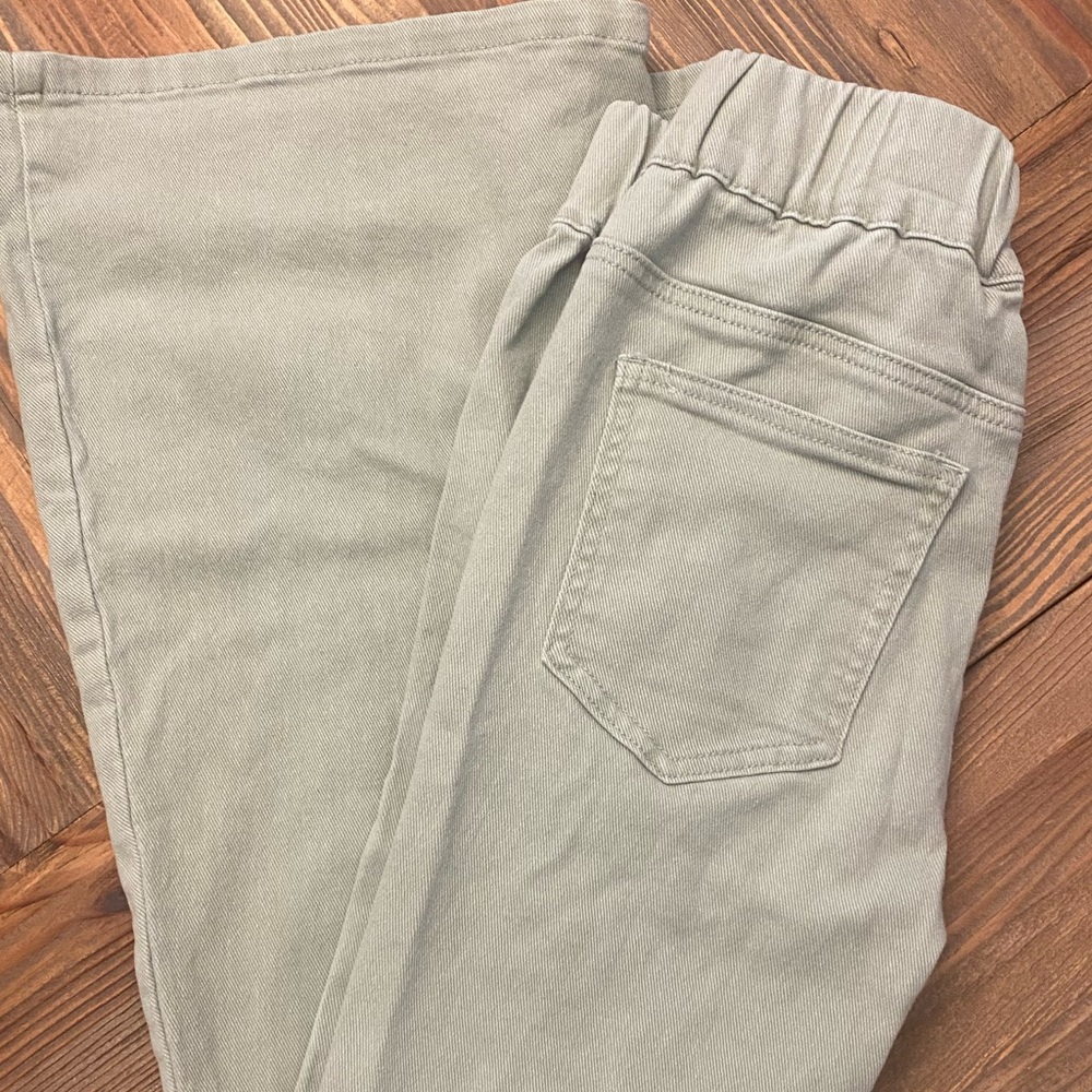 Wide Leg Sage Green Pants - Picture 5 of 6